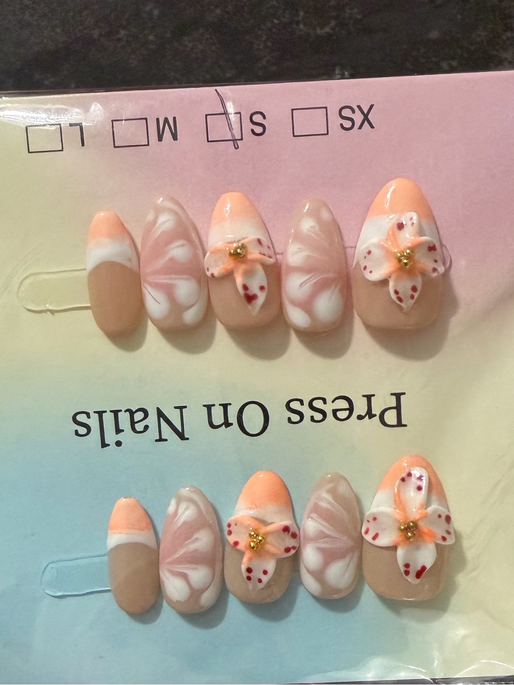 Assorted press on nail sets size small bundle - Picture 8 of 11